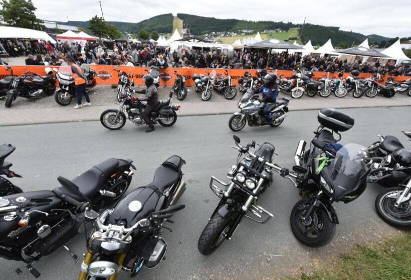 Пансион Gästehaus Kramer   Emde