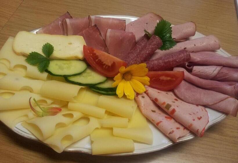 ペンション Gästehaus Schmid & Reitzner