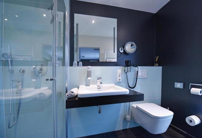 פנסיון Gästehaus Und Weingut Bernd Frieden