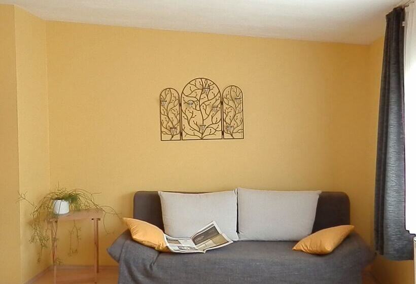 Пансион Gästezimmer / Weingut Peter