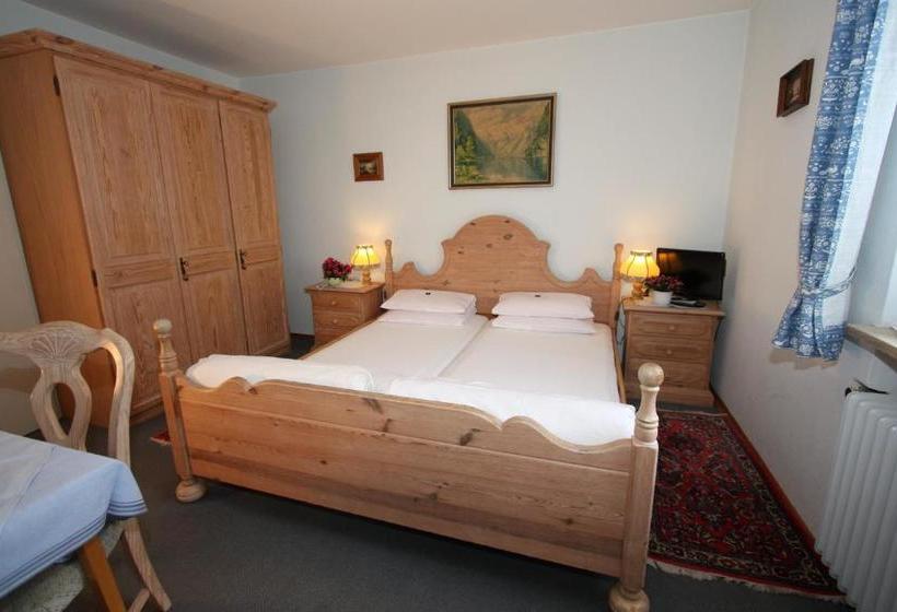 پانسیون Haus Höllental