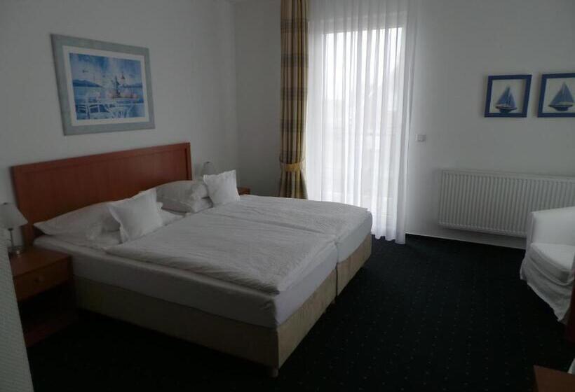 بنسيون Haus Köbesine