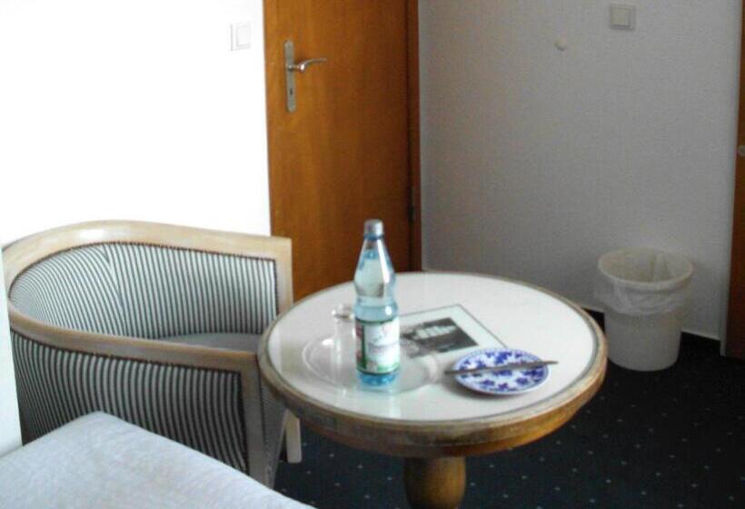 بنسيون Haus Köbesine