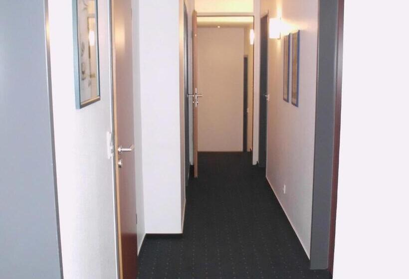 بنسيون Haus Köbesine