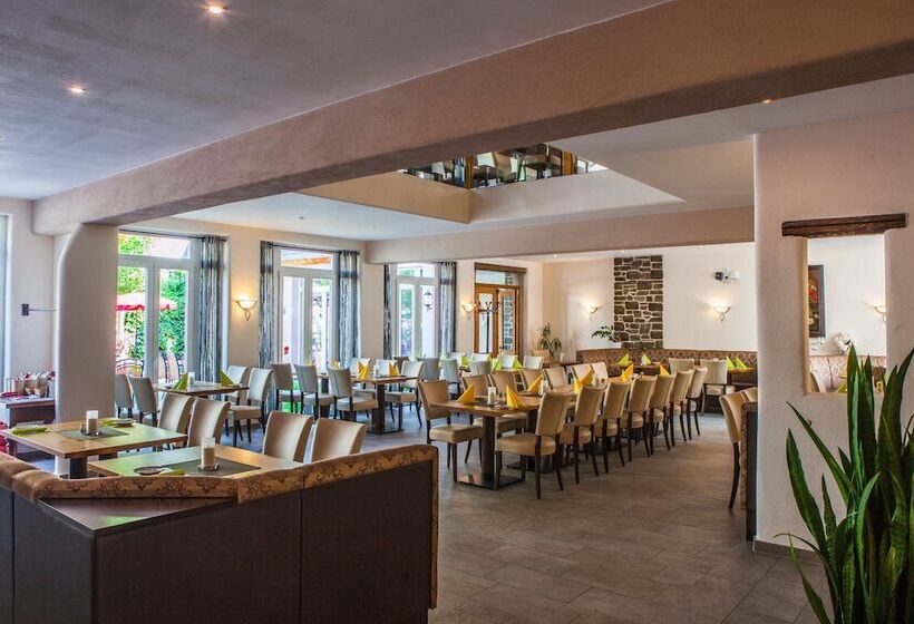 بنسيون Landgasthof Winzerscheune