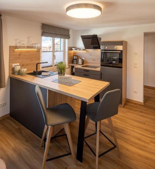 Пансион Riedbergerhorn Gasthof & Ferienwohnungen