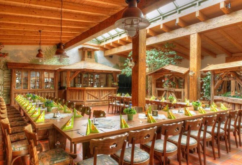 膳宿费 Räuberschänke