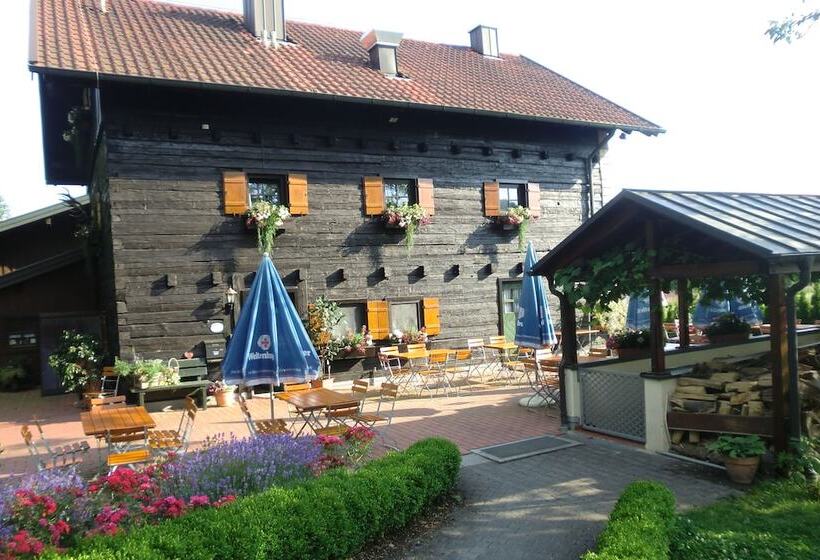 Pension St. Georg Mit Moststüberl