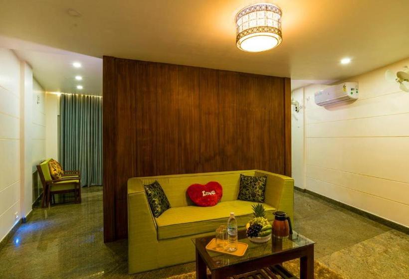 渡假胜地 Mayookham