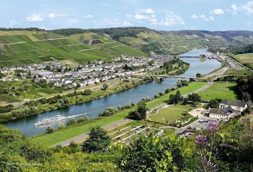 Weinstube Pension Moselblümchen