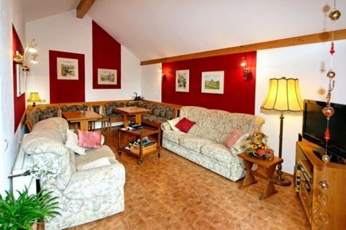 Weinstube Pension Moselblümchen