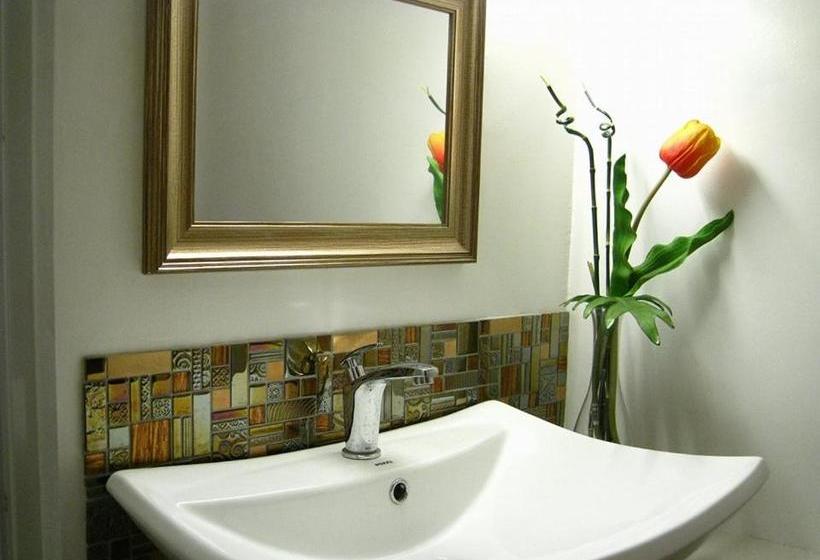 הוסטל Prosperity Inn