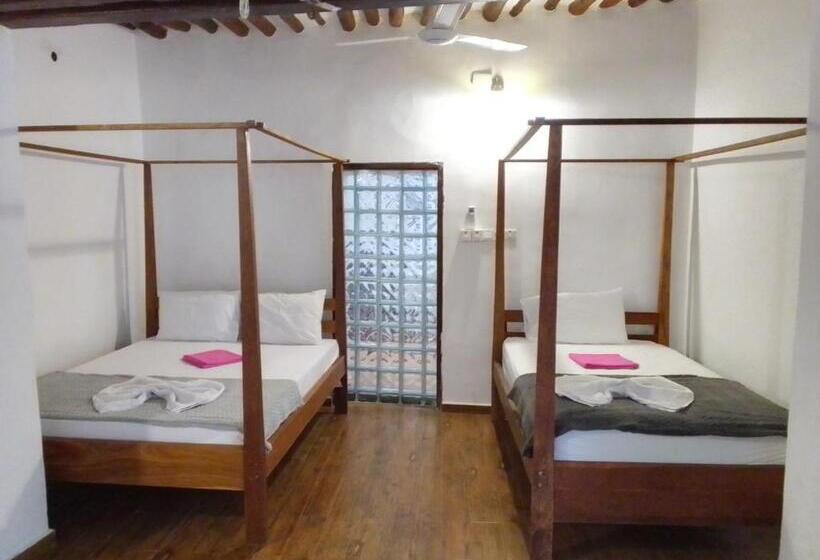 旅馆 Stone Town House