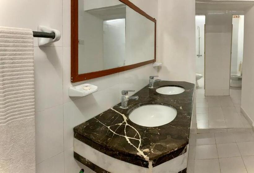 旅馆 Stone Town House