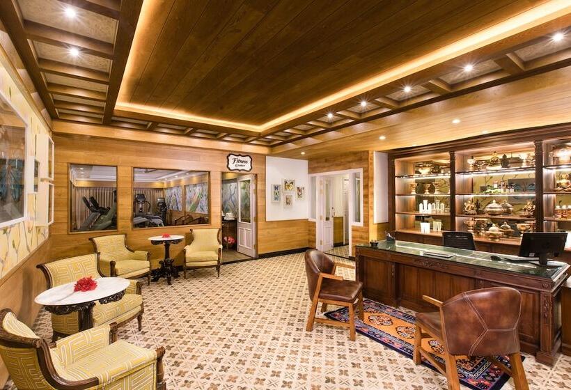 호텔 Mayfair Himalayan Spa Resort