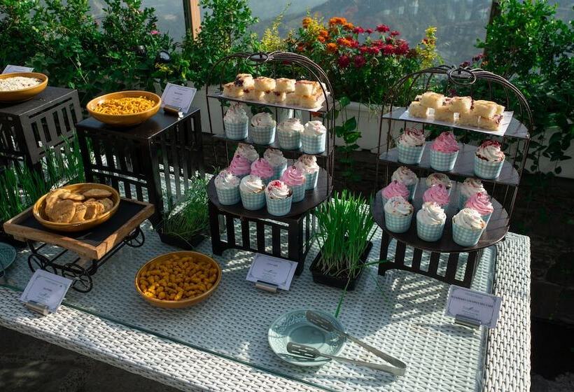 בית מלון כפרי The Fern Brentwood Resort, Mussoorie