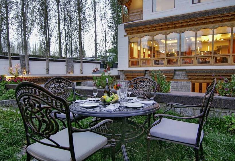 Hotel The Indus Valley