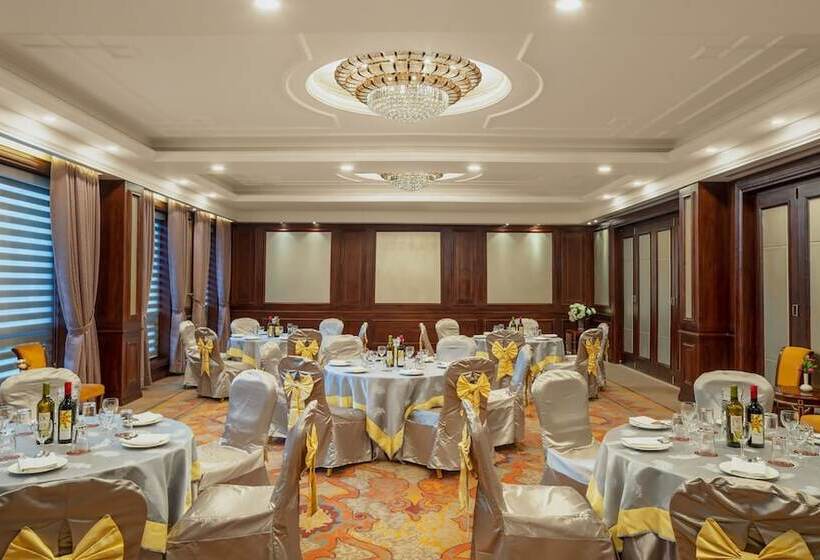 酒店 The Indus Valley