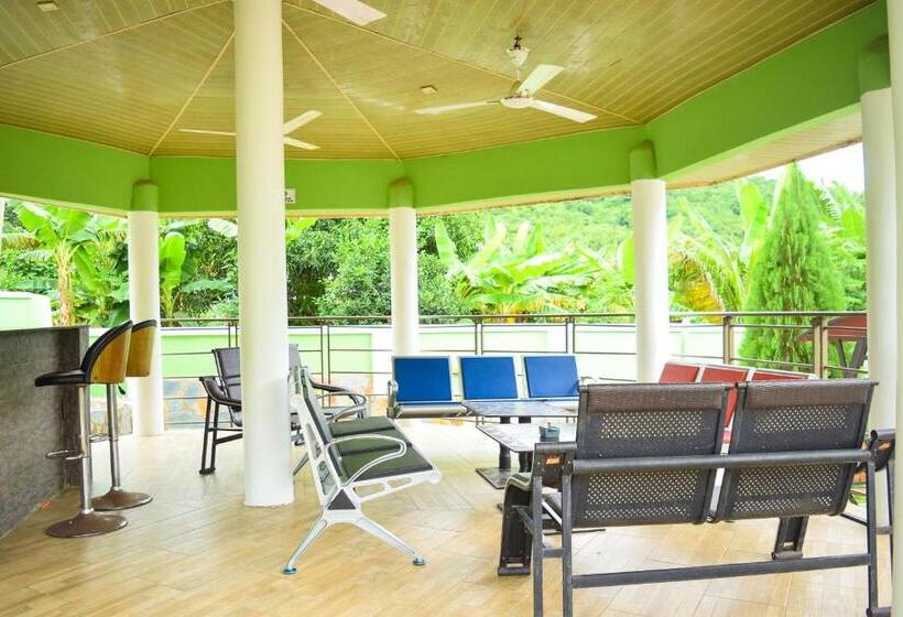 پانسیون 3a S Guest House