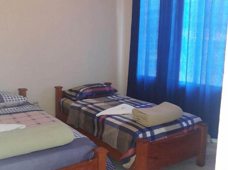 פנסיון Blasina Hostal   Hostel