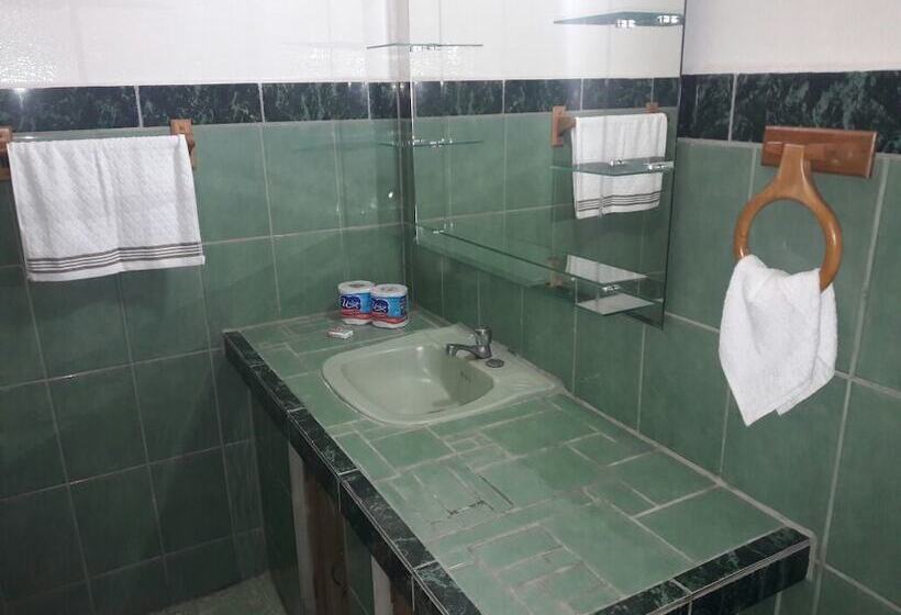 פנסיון Blasina Hostal   Hostel