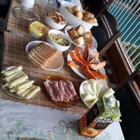 Пансион Down The River Hostel