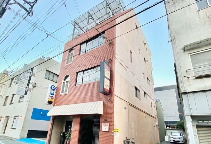 Пансион Guesthouse017徳島個室 飲食街中心 阿波踊り会館7分 文理&徳島大学 アスティとくしま車8分