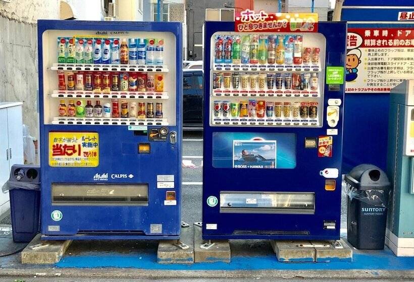 Пансион Guesthouse017徳島個室 飲食街中心 阿波踊り会館7分 文理&徳島大学 アスティとくしま車8分