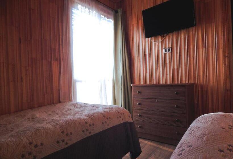 Pension Hostal Plaza Maule