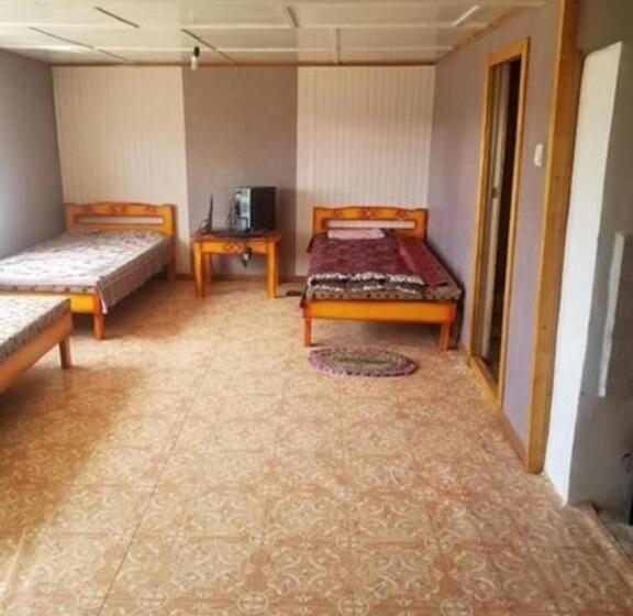 پانسیون Mountain View Guest House