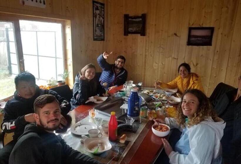 پانسیون Mountain View Guest House