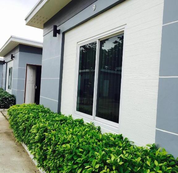 膳宿费 Relax Resort