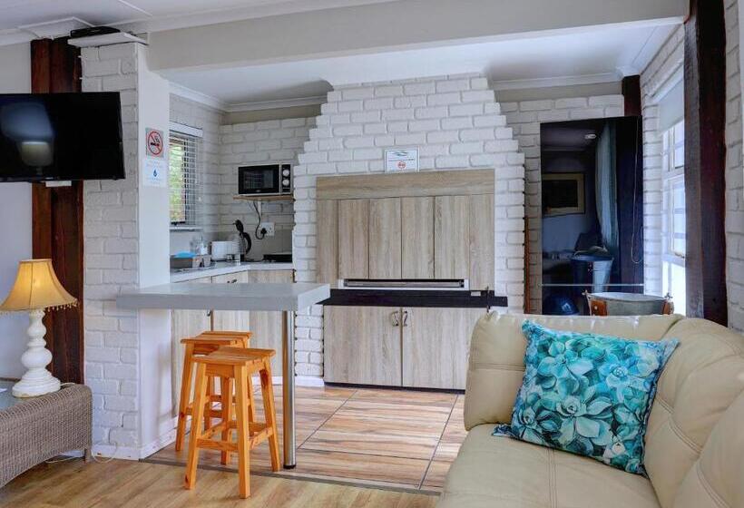 پانسیون Riverview