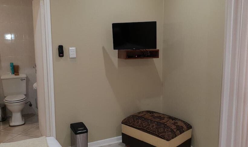 膳宿费 Telestai Guest House