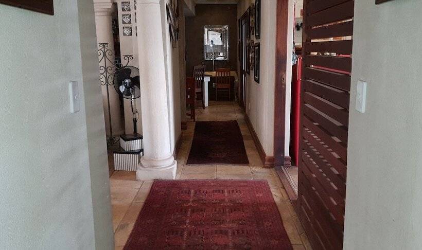 膳宿费 Telestai Guest House