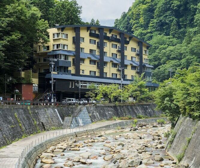 بنسيون Yumori Onsen Hostel