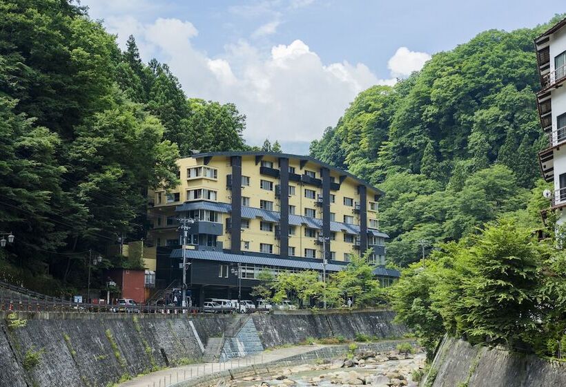 بنسيون Yumori Onsen Hostel