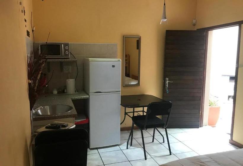 住宿加早餐  Lazy Gecko Accommodation