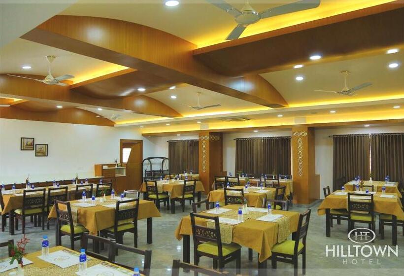 Отель Kgees Hill Town