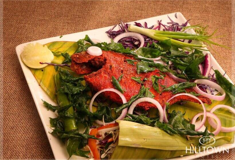 Отель Kgees Hill Town