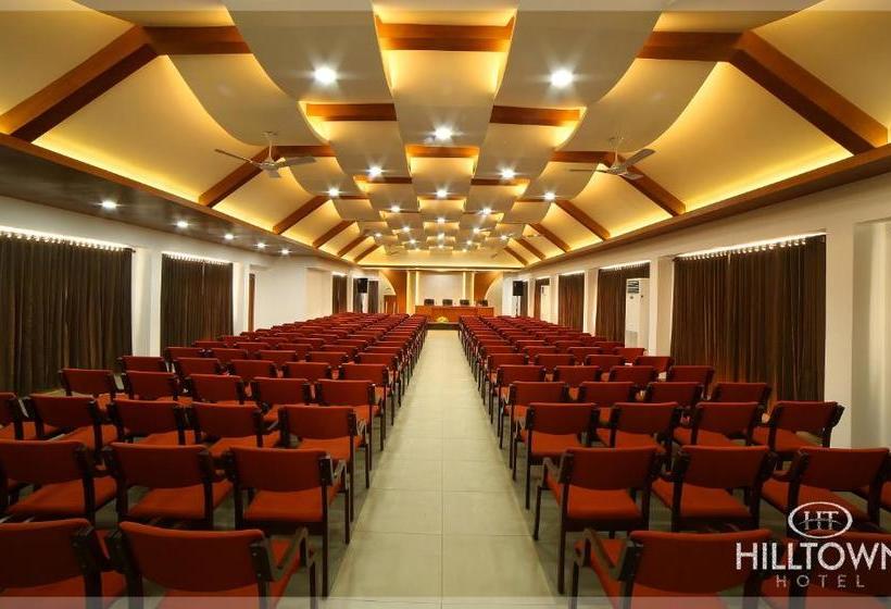 Отель Kgees Hill Town