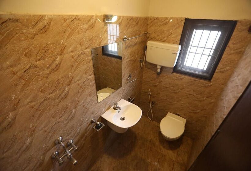 호텔 Nestlay Rooms Ambattur