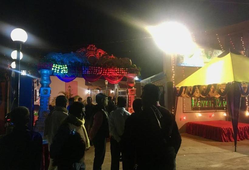 호텔 Royal Panacea