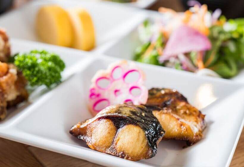 Super Hotel Takamatsu Tamachi