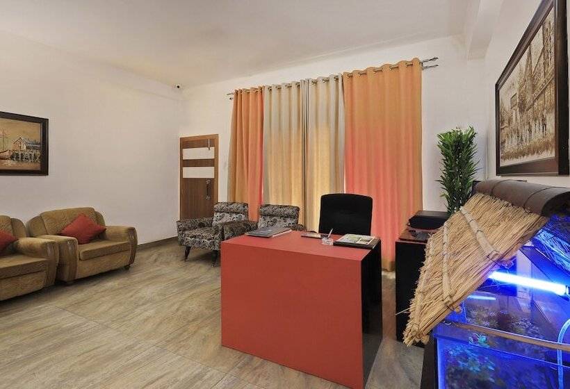 Отель Treebo Umal Homestay Ganeshguri