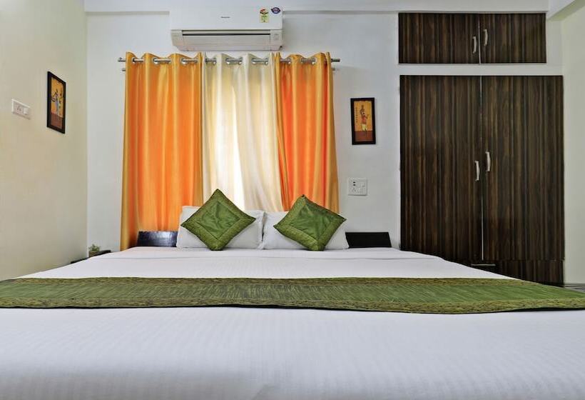 Отель Treebo Umal Homestay Ganeshguri