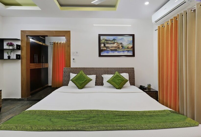 Отель Treebo Umal Homestay Ganeshguri