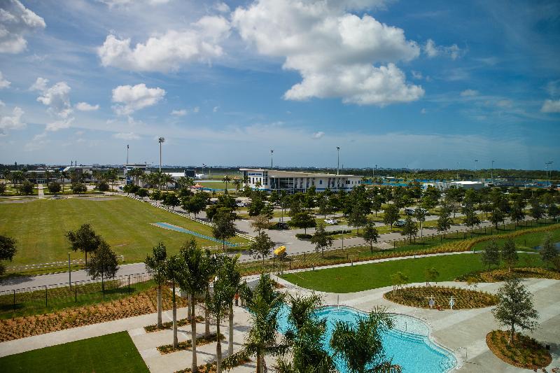 Legacy Hotel At Img Academy