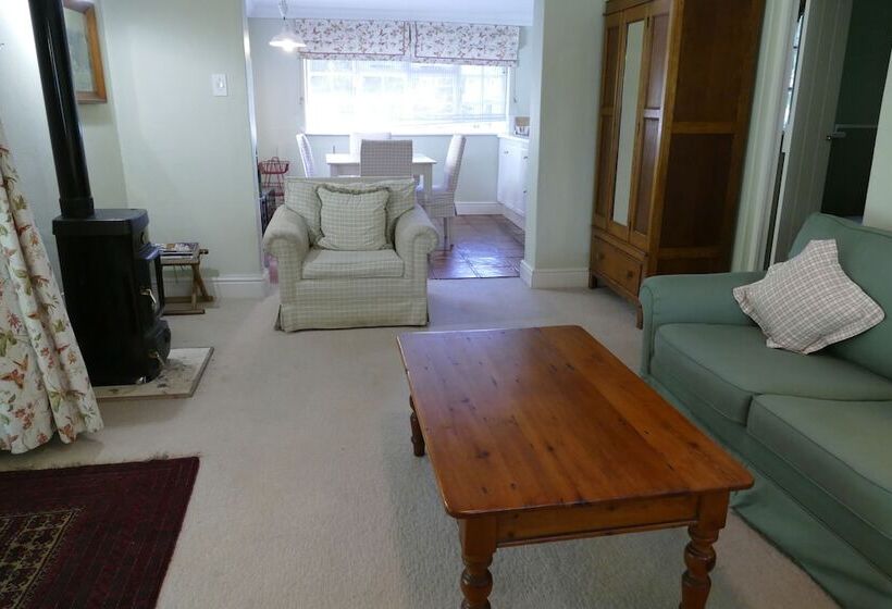 膳宿费 High Hopes