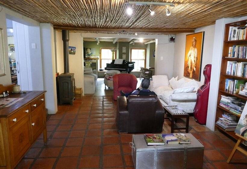 بنسيون High Hopes